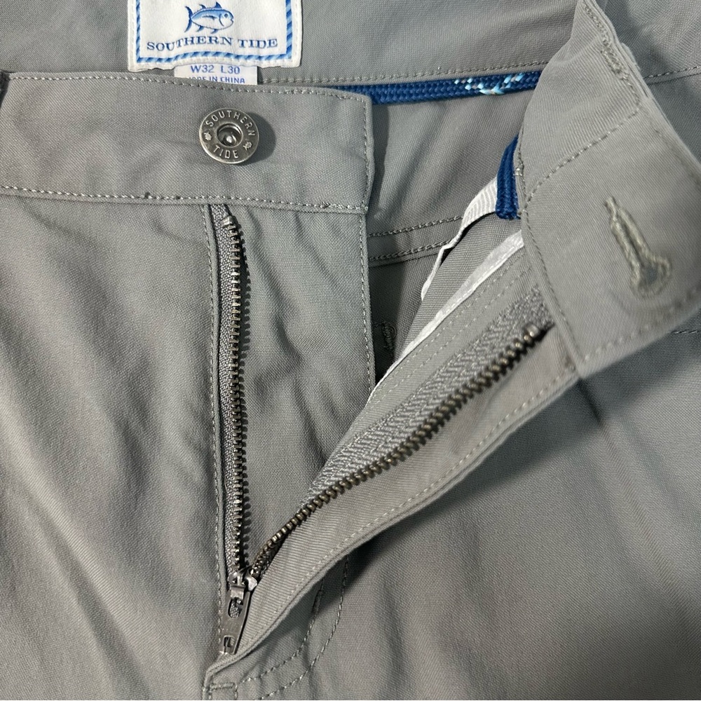 Southern Tide Gray Lightweight Pants Sz 32/30
Intercoastal UV Quick Dry Golf - Picture 7 of 14